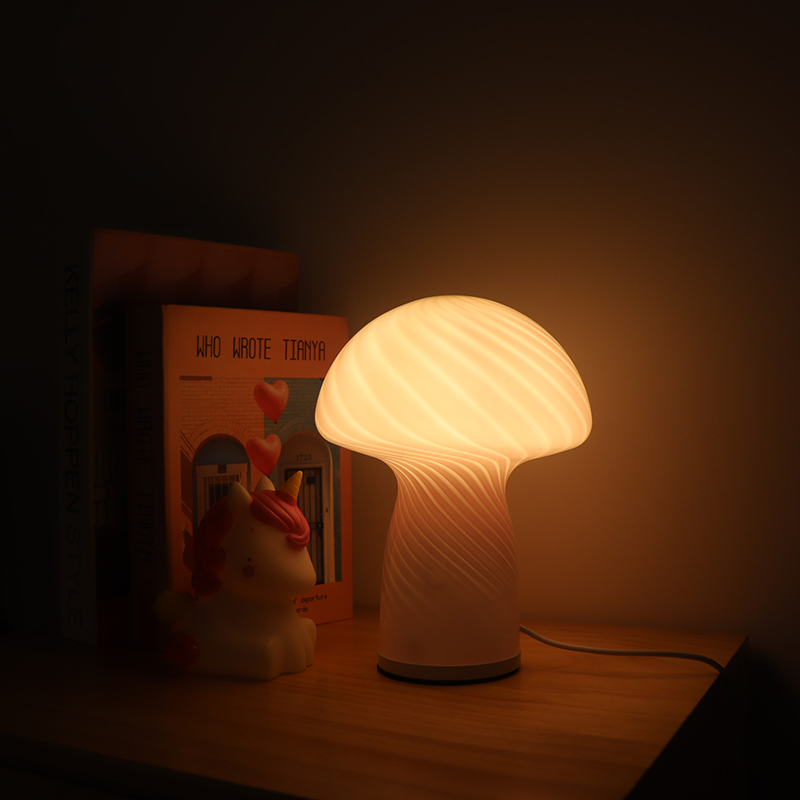 Vintage Mushroom Decorated Night Light